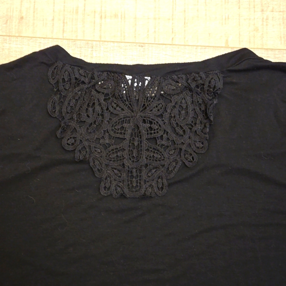 2X Shana Lace Back Detail Shirt